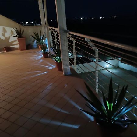 Armareaoverseassuites 1 Фиумичино Екстериор снимка