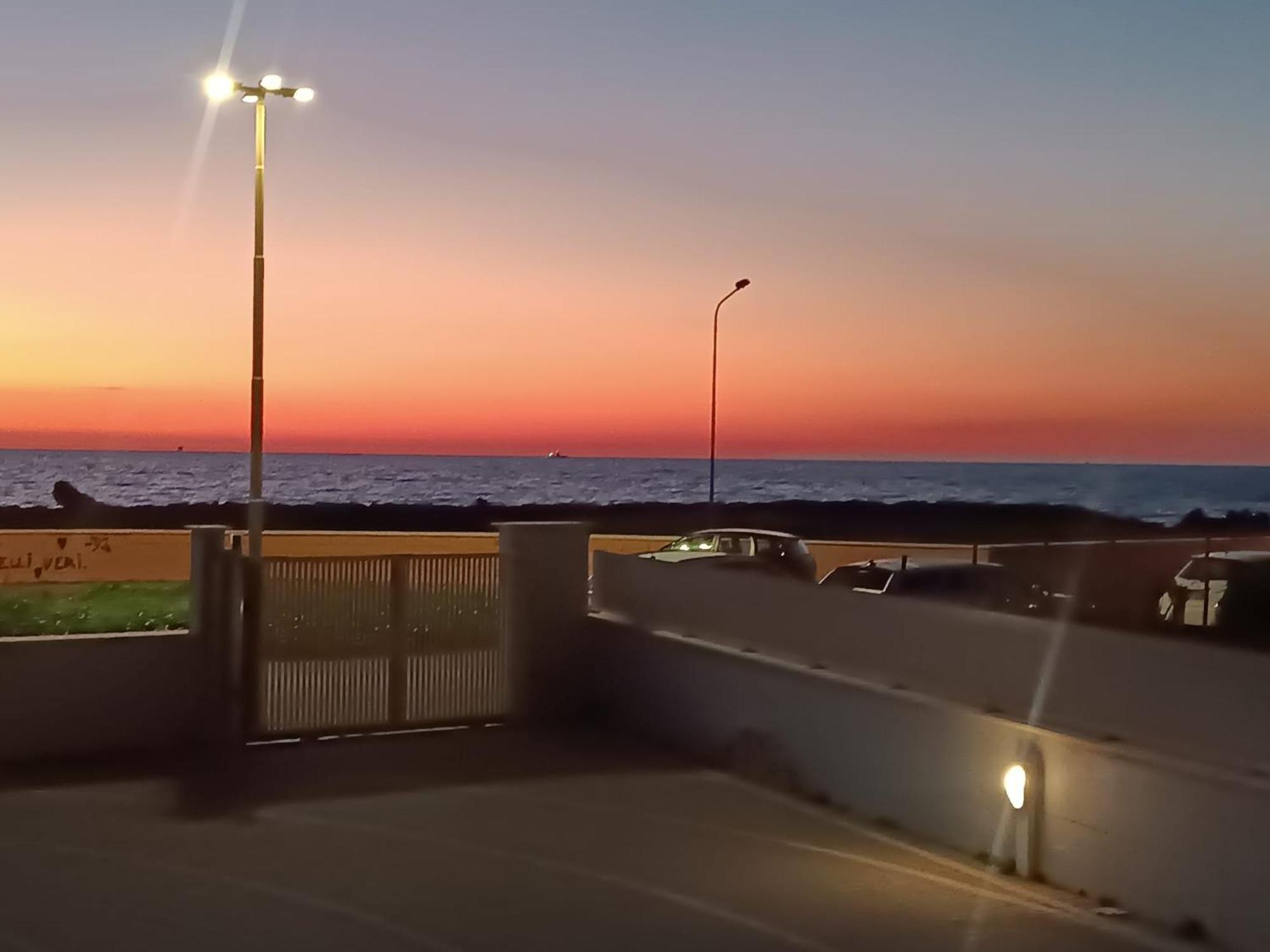Armareaoverseassuites 1 Фиумичино Екстериор снимка