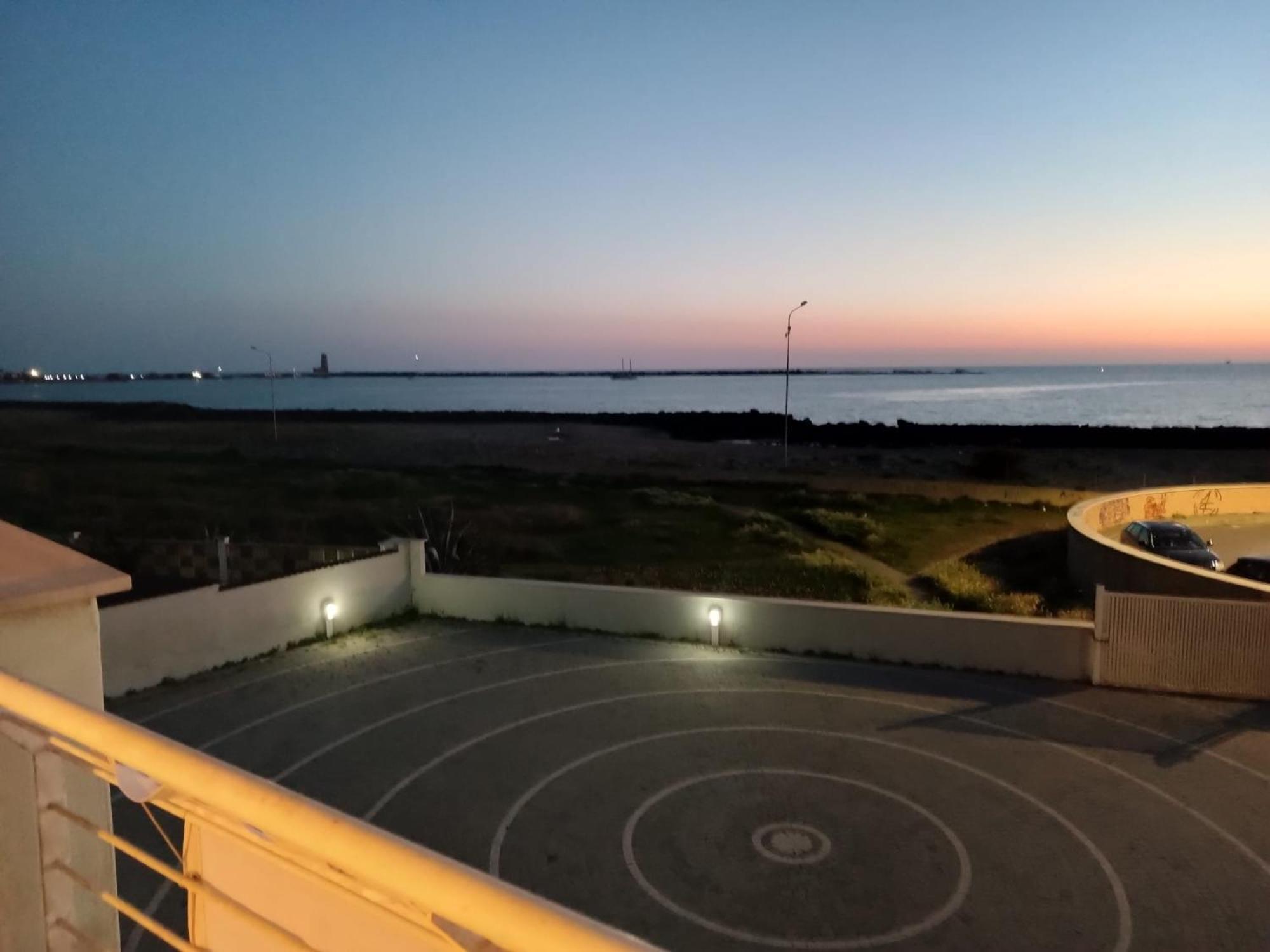 Armareaoverseassuites 1 Фиумичино Екстериор снимка