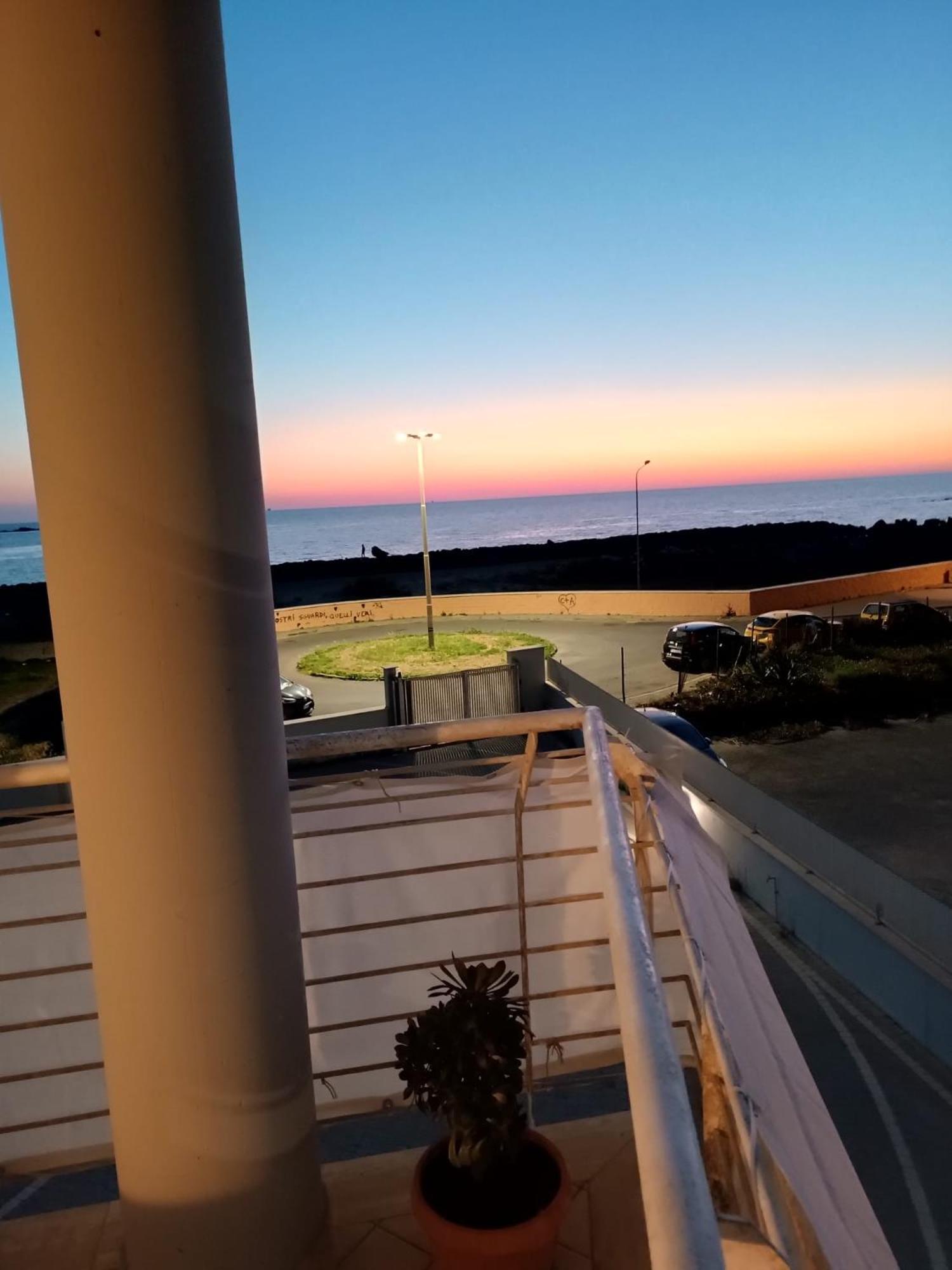 Armareaoverseassuites 1 Фиумичино Екстериор снимка