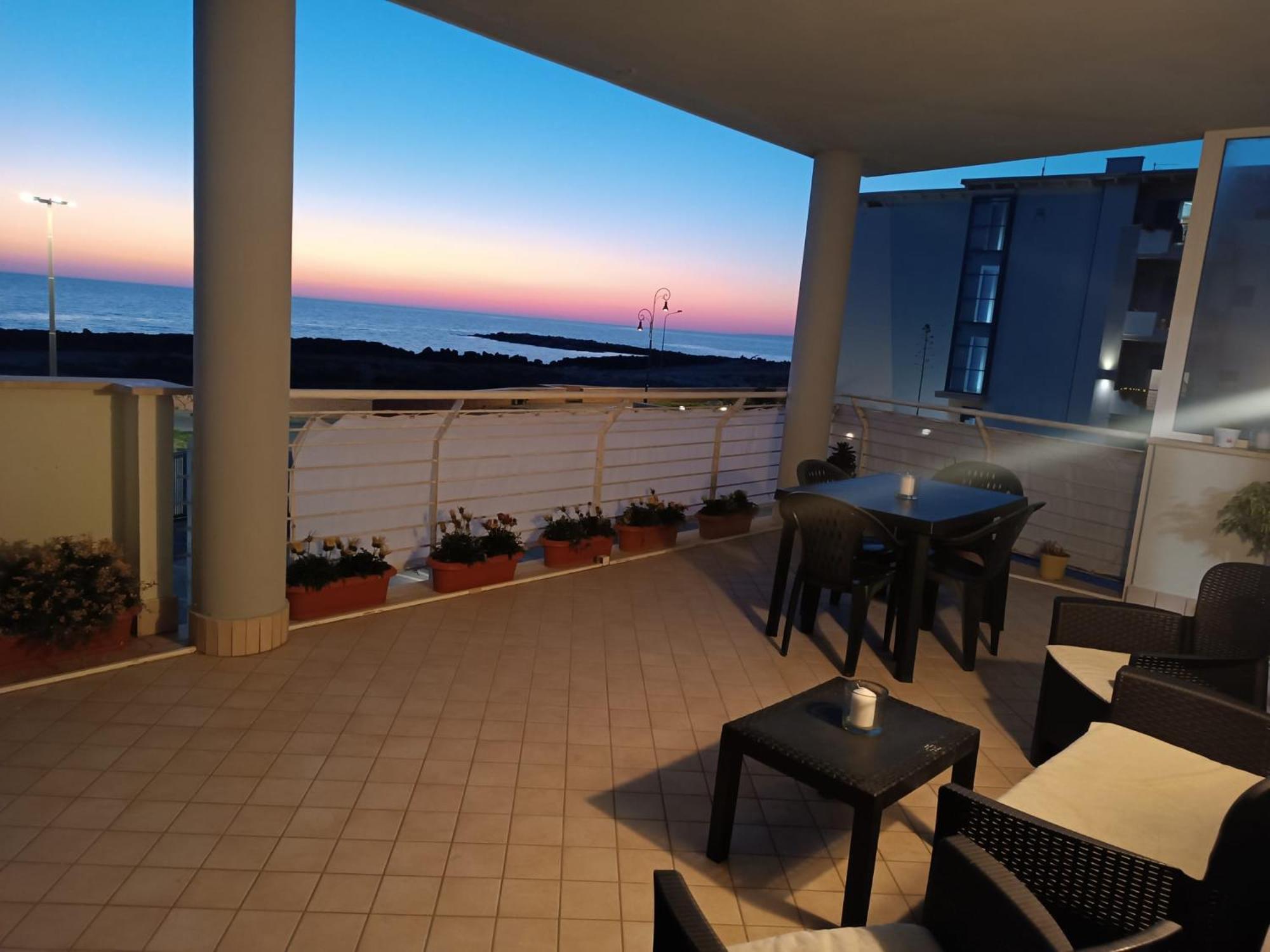 Armareaoverseassuites 1 Фиумичино Екстериор снимка
